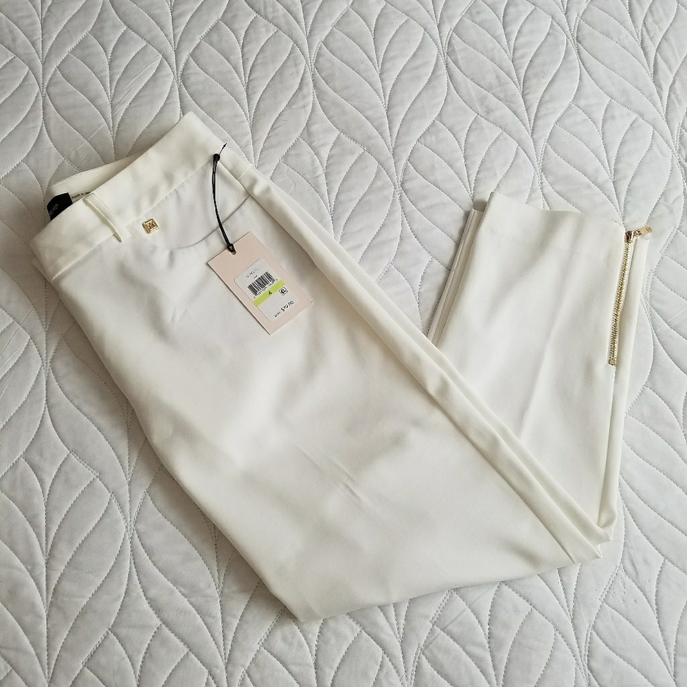 Ivanka Trump beige capri slacks